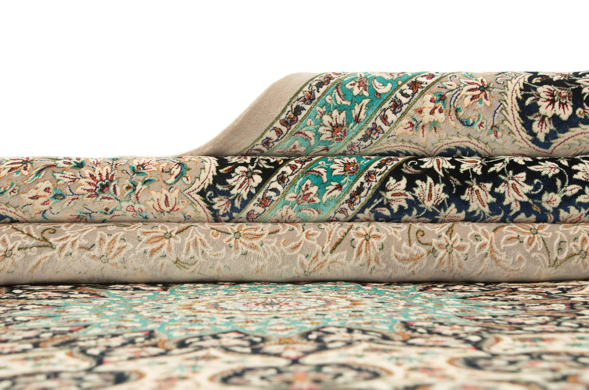 Rechteck Teppich Ghom Design in Grau von Hadorn™ - Lifestyle Image