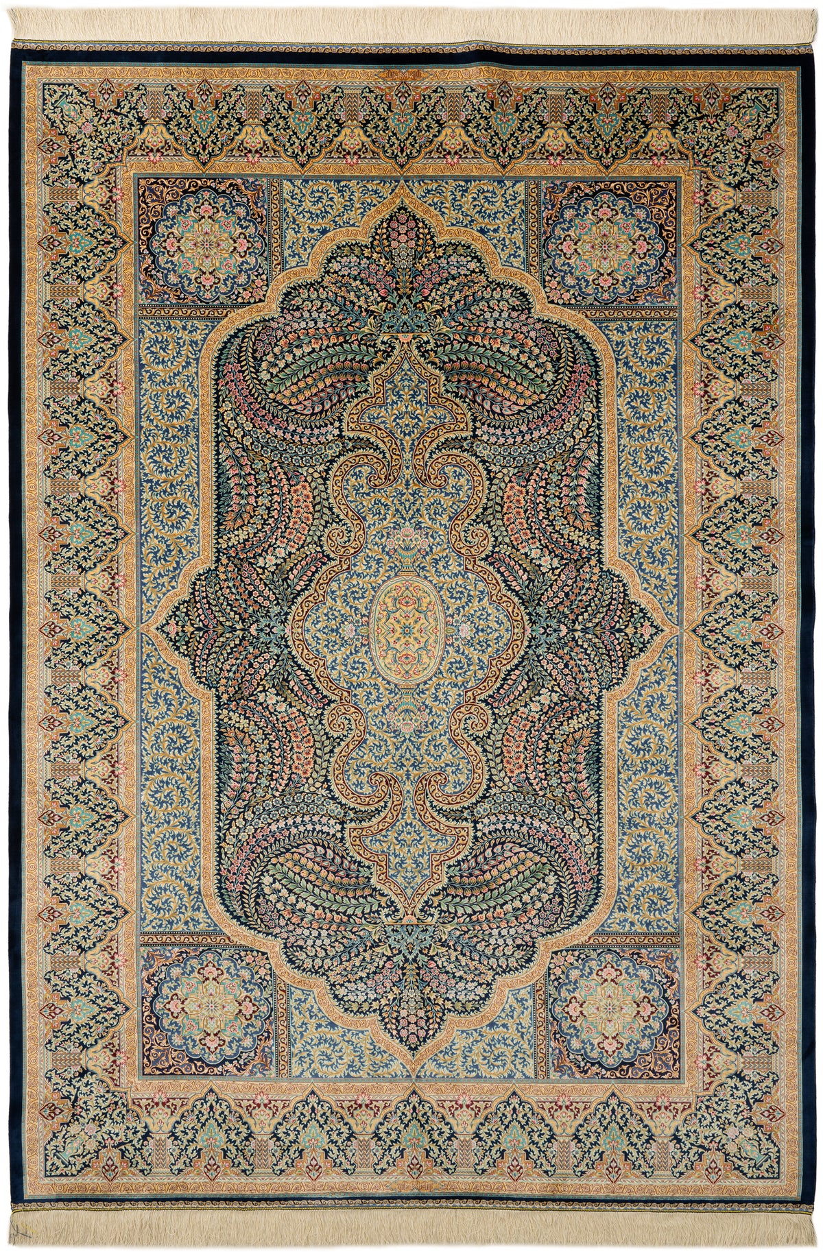 Rechteck Teppich Ghom Design in Dunkelblau von Hadorn™ - Lifestyle Image