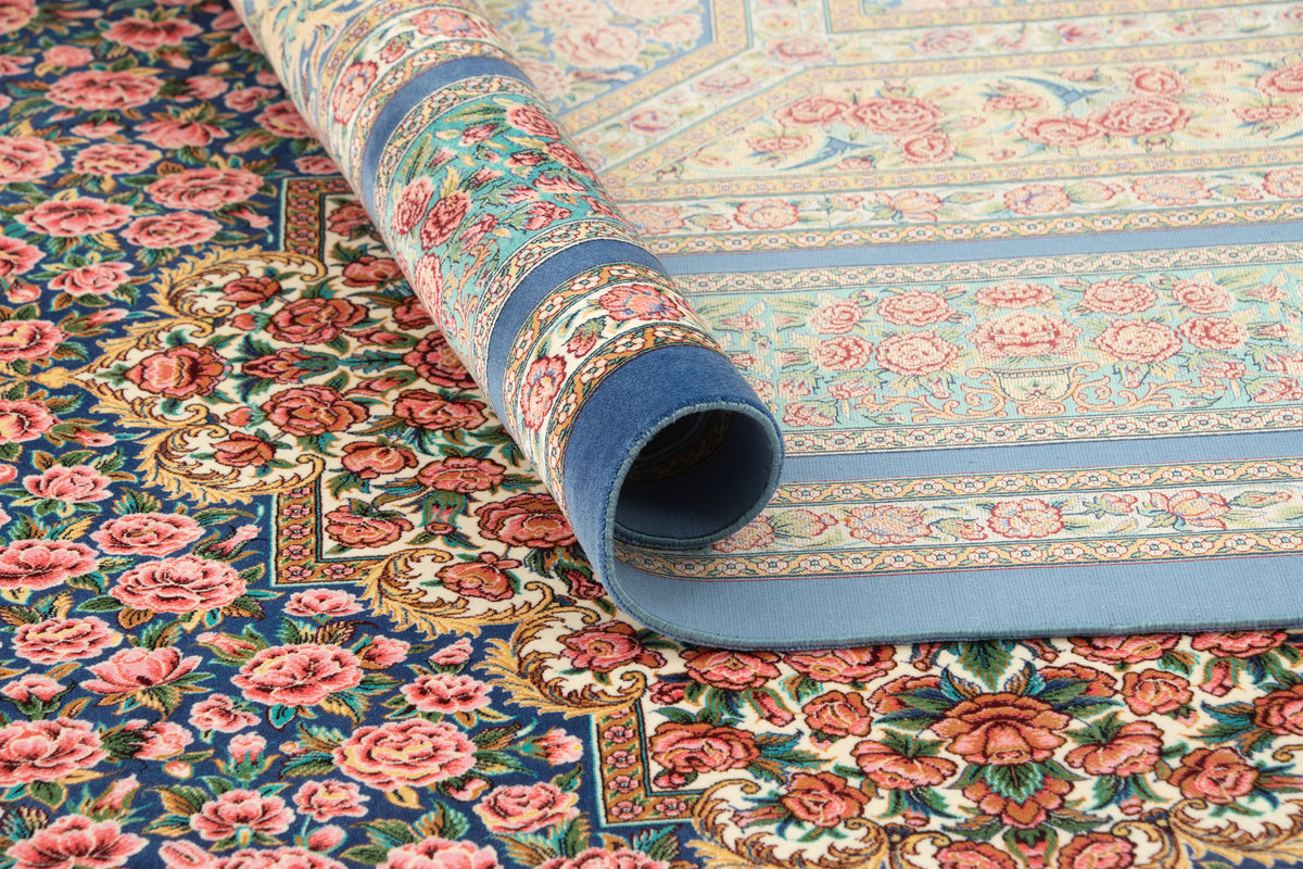 Rechteck Teppich Ghom Design in Blau von Hadorn™ - Lifestyle Image