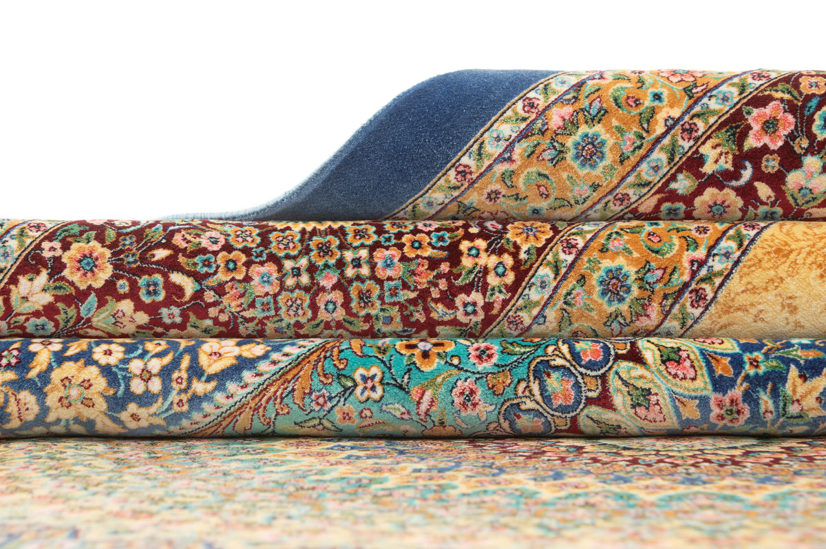 Rechteck Teppich Ghom Design in Blau von Hadorn™ - Lifestyle Image