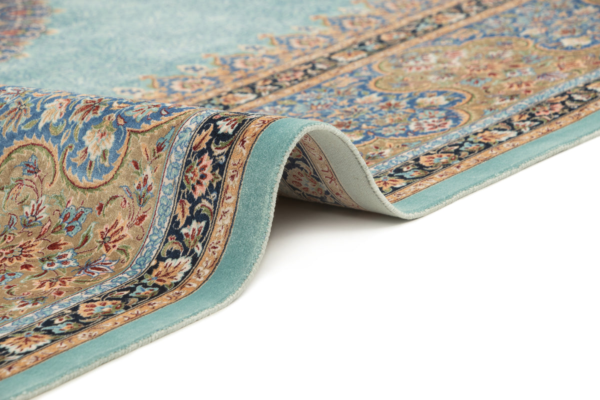 Rechteck Teppich Ghom Design in Blau von Hadorn™ - Lifestyle Image