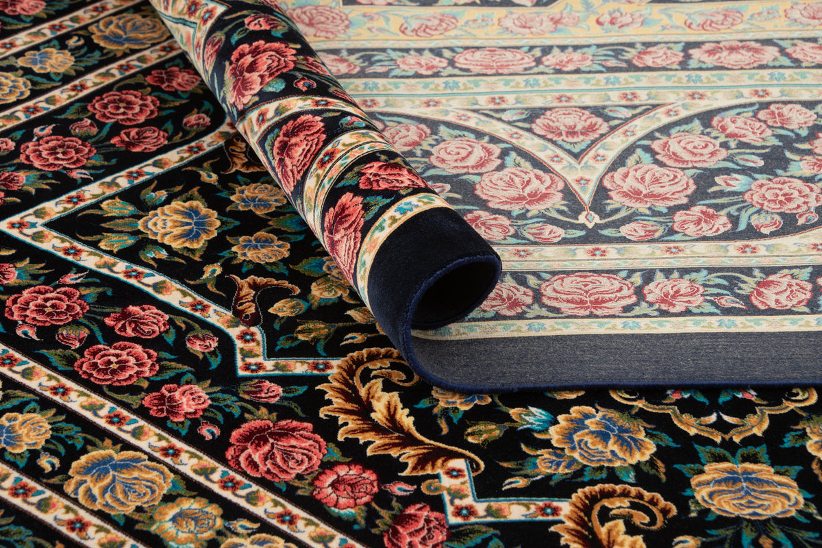 Rechteck Teppich Ghom Design in Dunkelblau von Hadorn™ - Lifestyle Image