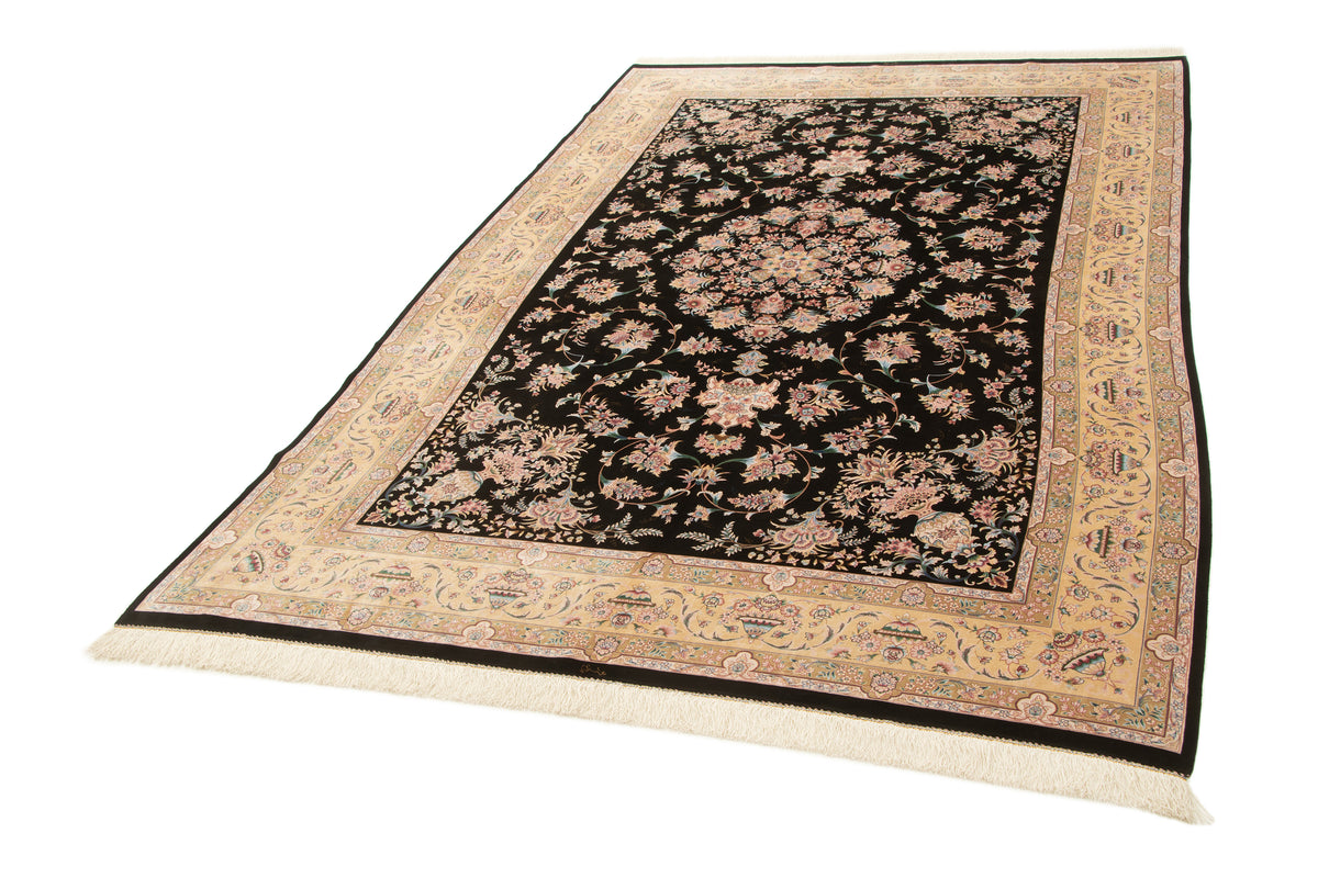 Rechteck Teppich Ghom Design in Schwarz von Hadorn™ - Lifestyle Image