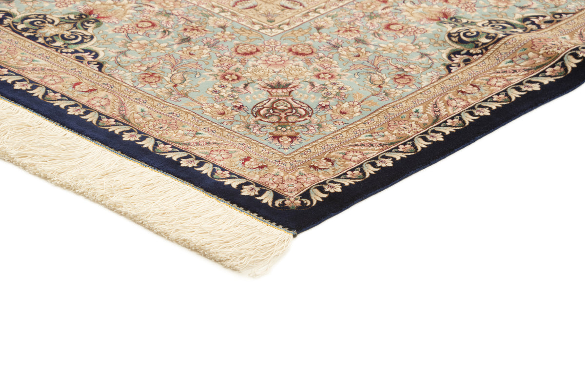 Rechteck Teppich Ghom Design in Dunkelblau von Hadorn™ - Lifestyle Image
