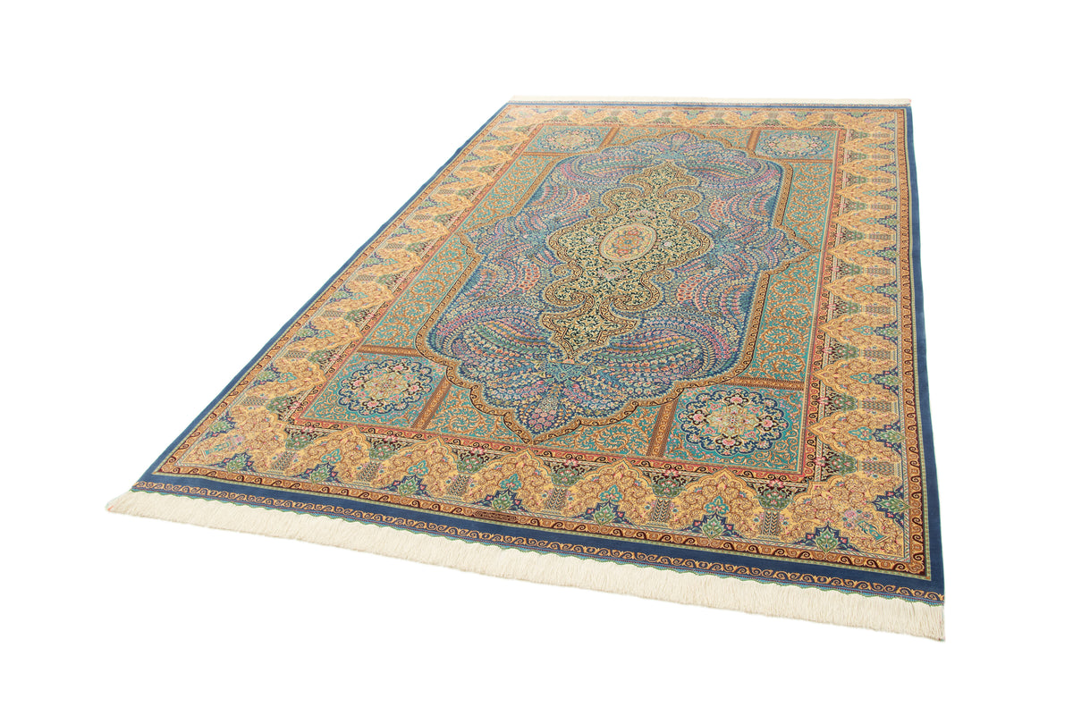 Rechteck Teppich Ghom Design in Blau von Hadorn™ - Lifestyle Image