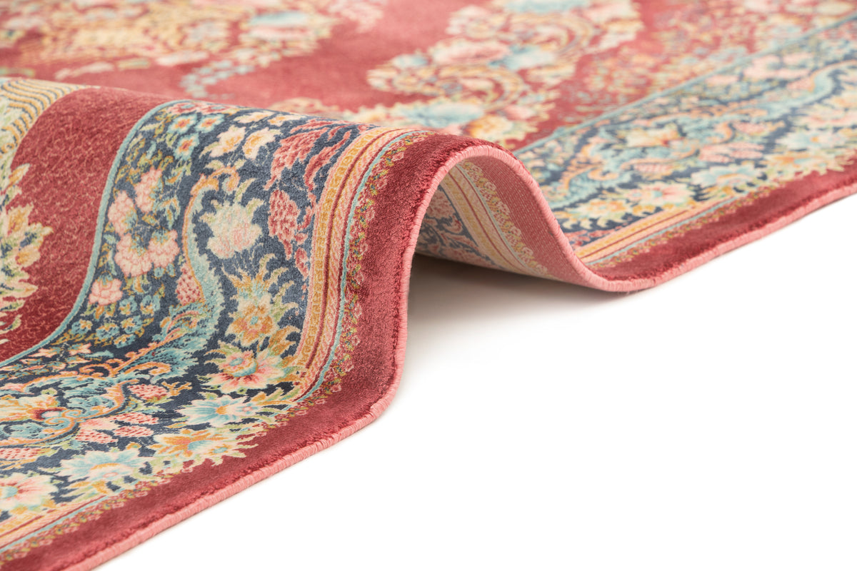 Rechteck Teppich Ghom Design in Rot von Hadorn™ - Lifestyle Image