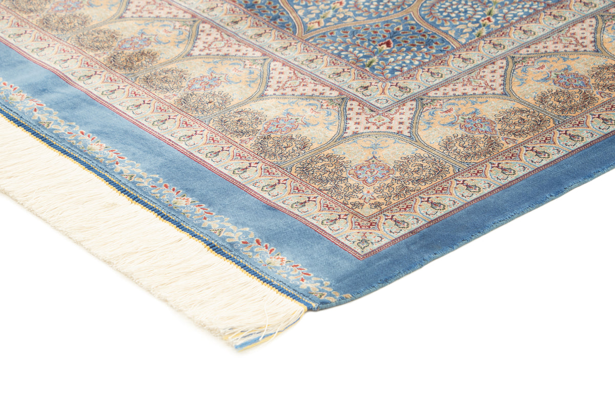 Rechteck Teppich Ghom Design in Blau von Hadorn™ - Lifestyle Image