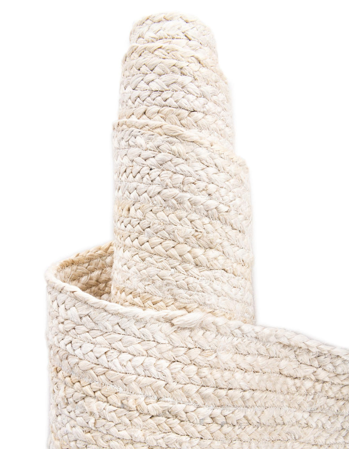 Rechteck Handgeflochten Teppich Braided Jute in Weiss von Hadorn™ - Lifestyle Image