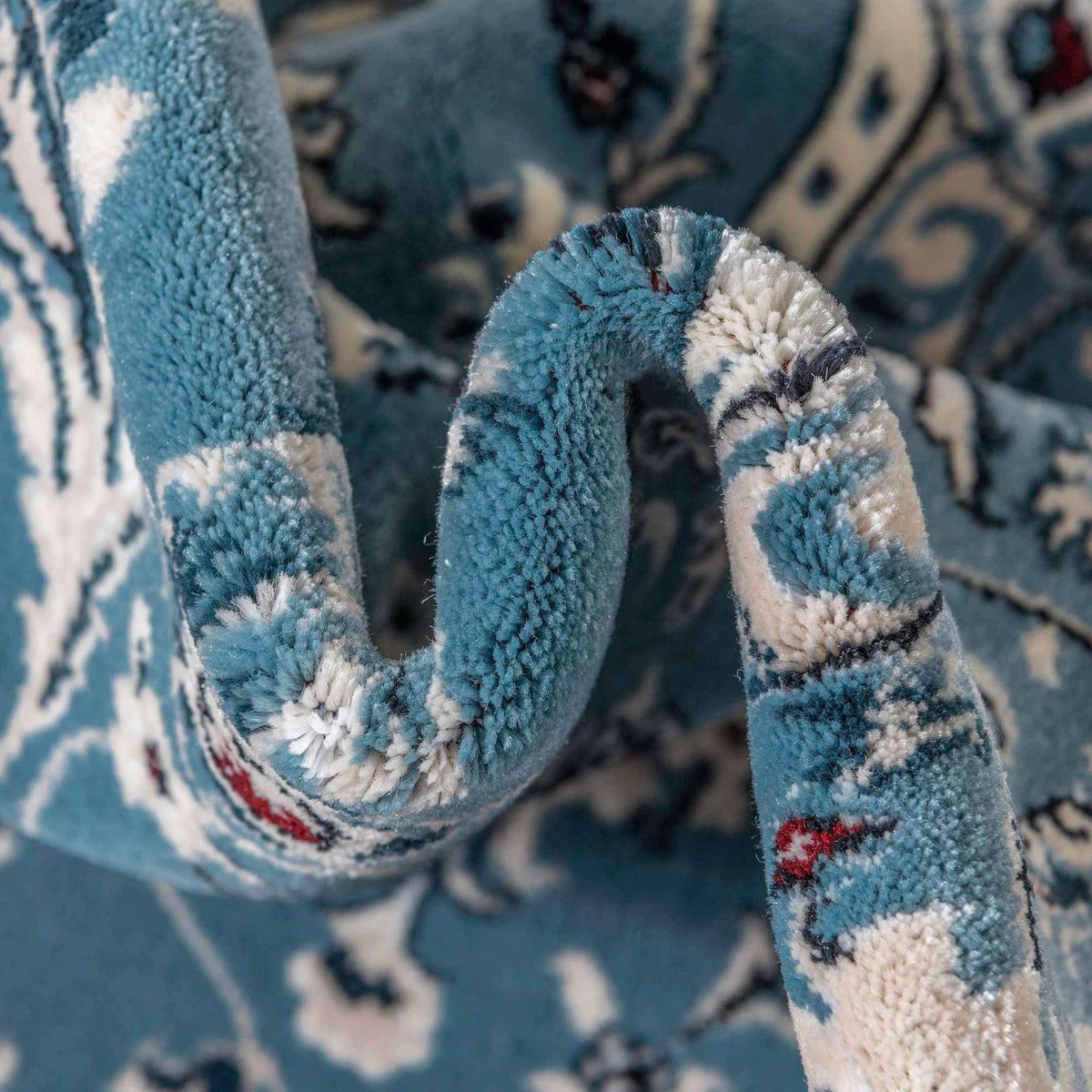 Rechteck Teppich Classical in Hellblau von Hadorn™ - Lifestyle Image