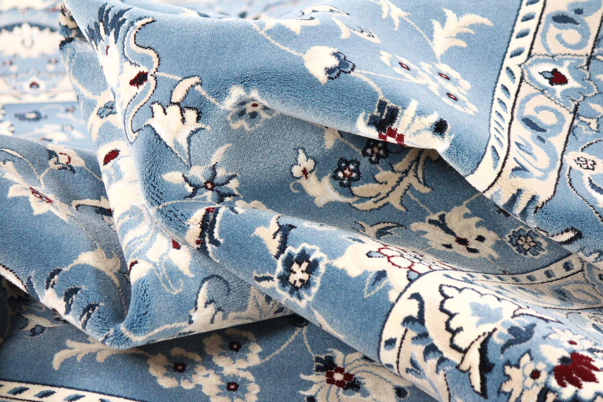 Rechteck Teppich Classical in Hellblau von Hadorn™ - Lifestyle Image