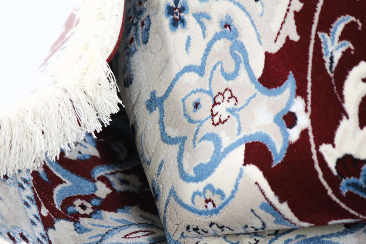 Rechteck Teppich Classical in Rot von Hadorn™ - Lifestyle Image