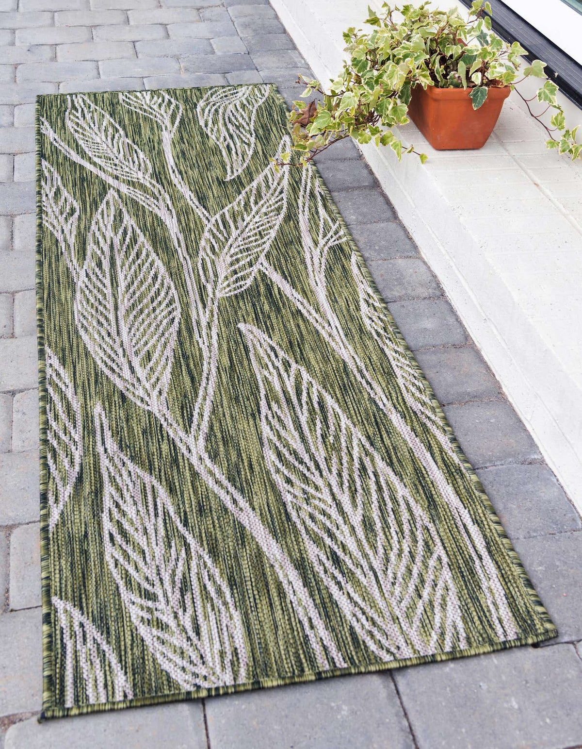 Läufer Outdoor Teppich Tulum Outdoor in Grün von Hadorn™ - Lifestyle Image