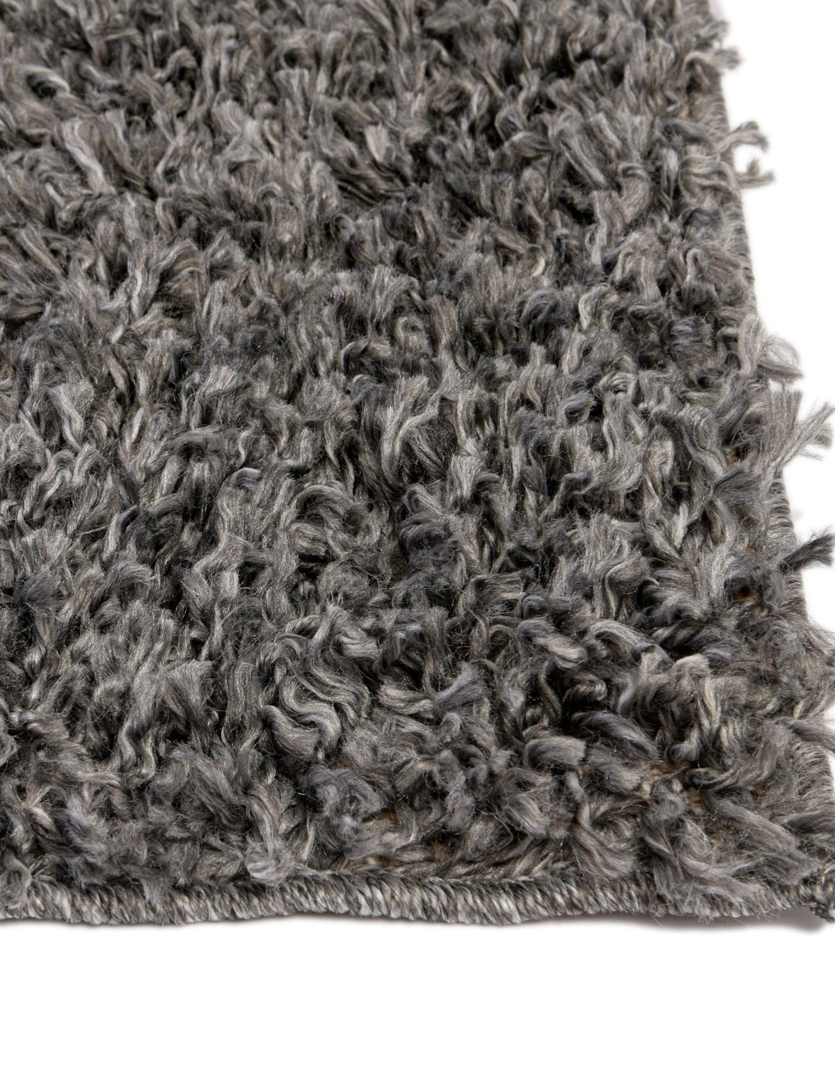 Quadratisch Hochflorteppich Zermatt Shag in Grau von Hadorn™ - Lifestyle Image