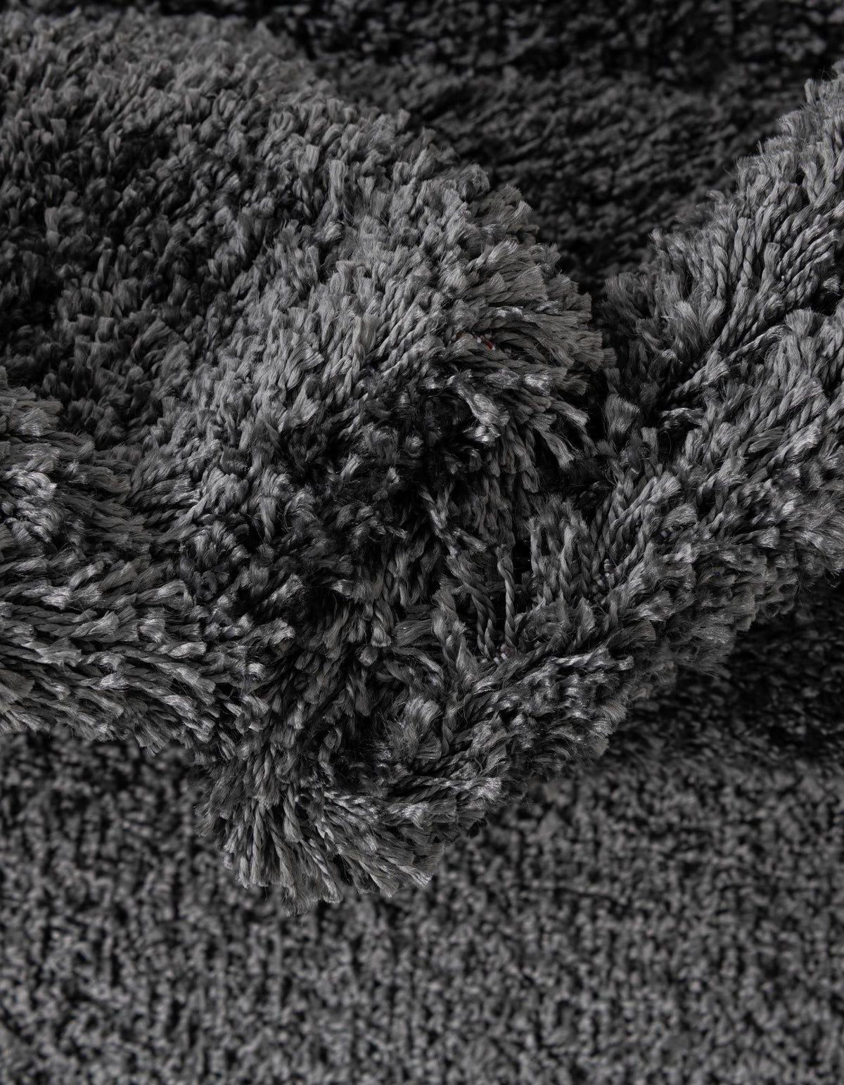 Rund Hochflorteppich Soft Solid Shag in Rauchgrau von Hadorn™ - Lifestyle Image