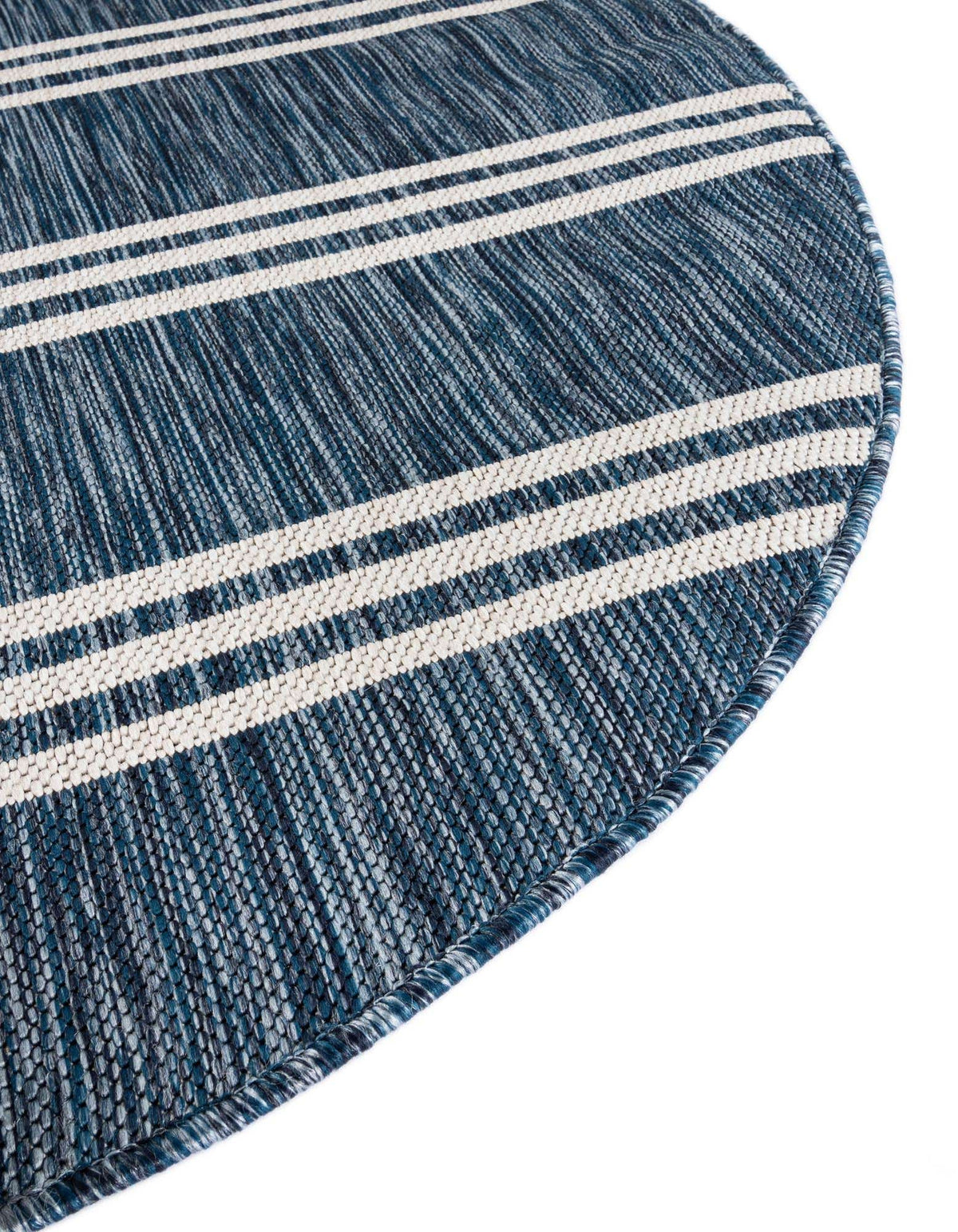 Rund Outdoor Teppich Tulum Outdoor in Blau von Hadorn™ - Lifestyle Image