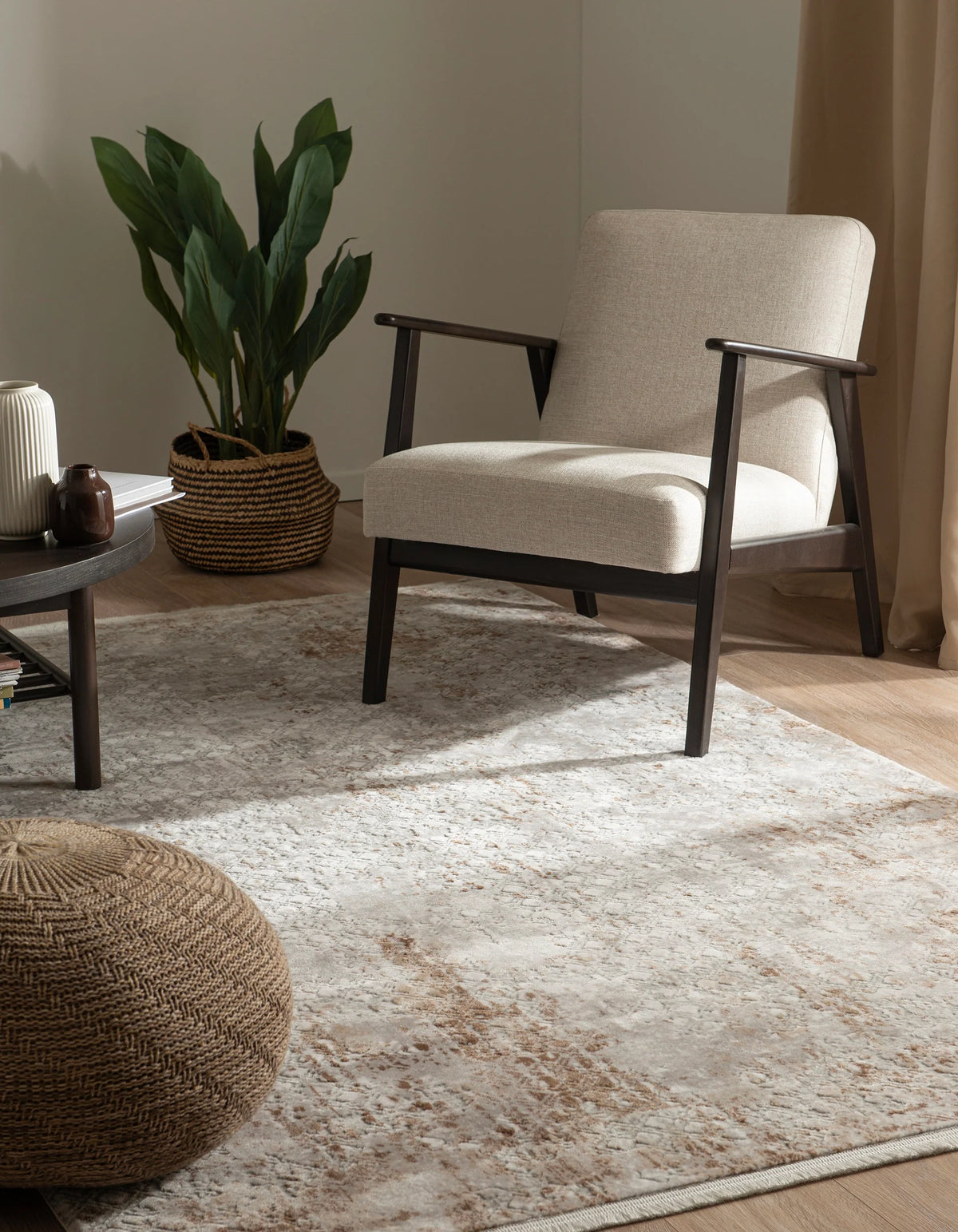 Quadratisch Teppich Davos Magic in Beige von Hadorn™ - Lifestyle Image