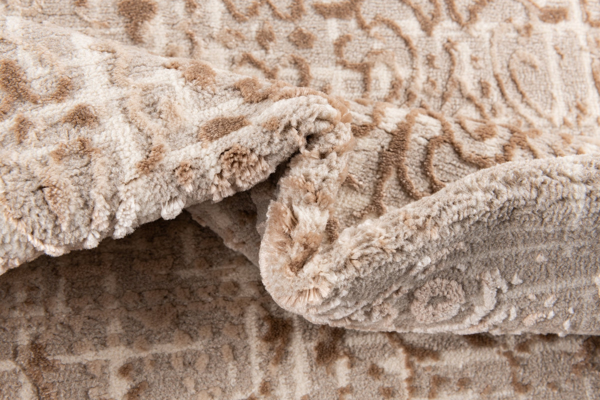 Quadratisch Teppich Bern Shimmer in Beige von Hadorn™ - Lifestyle Image