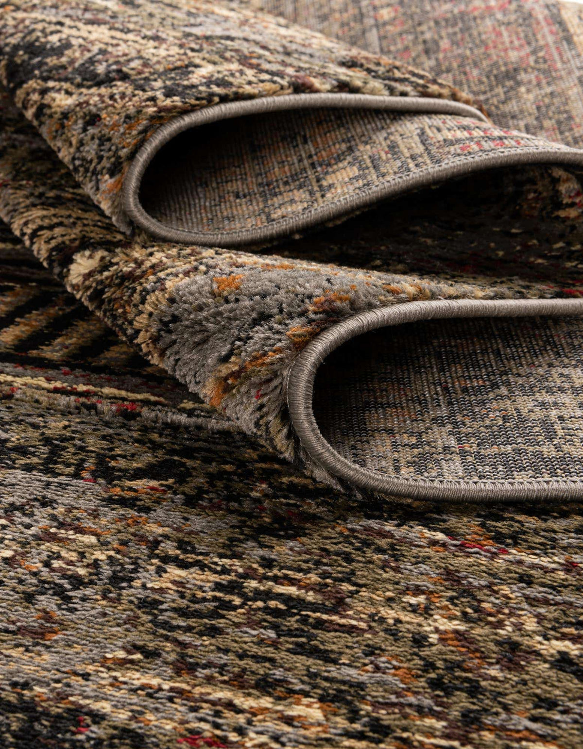 Rechteck Teppich Saturn in Blau von Hadorn™ - Lifestyle Image