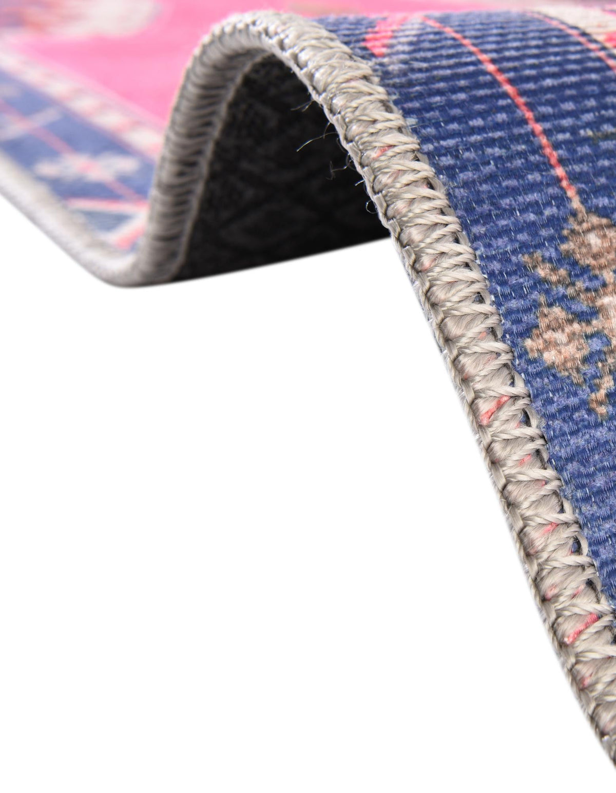 Rund Teppich Timeless in Fuchsie von Hadorn™ - Lifestyle Image