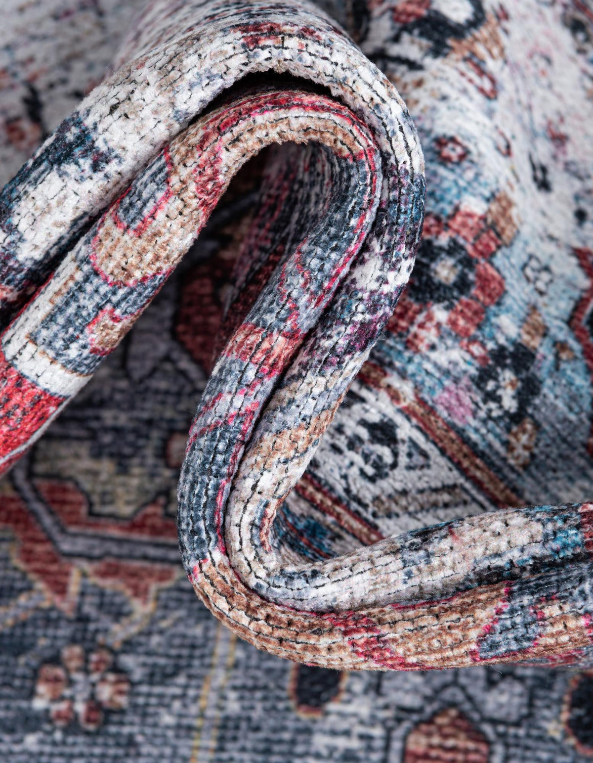 Rechteck Teppich Yara in Mehrfarbig von Hadorn™ - Lifestyle Image