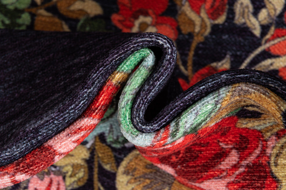 Rechteck Teppich Kriens Floret in Schwarz von Hadorn™ - Lifestyle Image