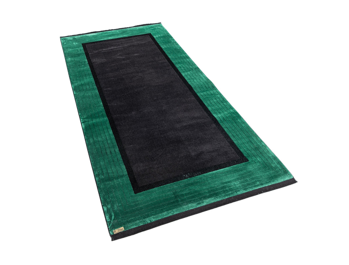 Rechteck Luxus Teppich Laax in Schwarz von Hadorn™ - Lifestyle Image