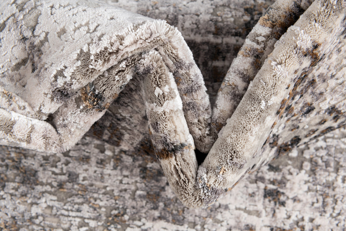 Rechteck Luxus Teppich Basel in Grau von Hadorn™ - Lifestyle Image