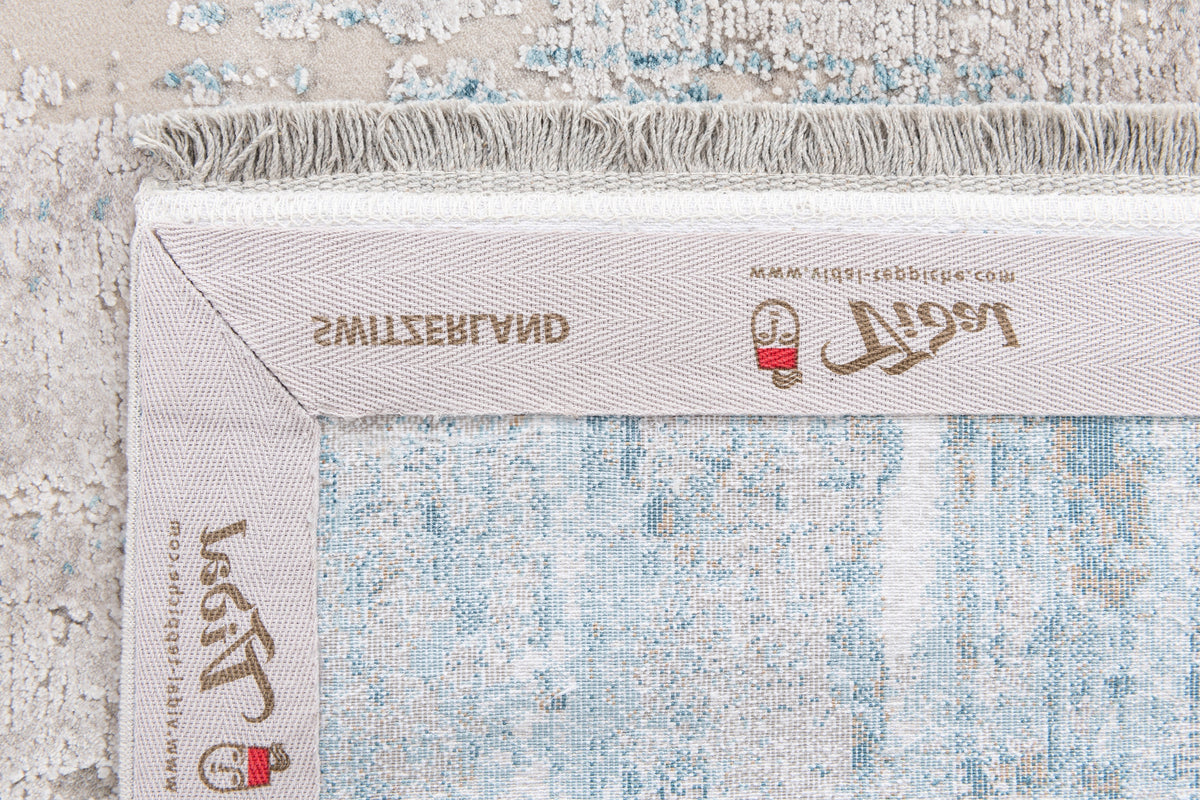 Läufer Luxus Teppich Basel in Grau von Hadorn™ - Lifestyle Image