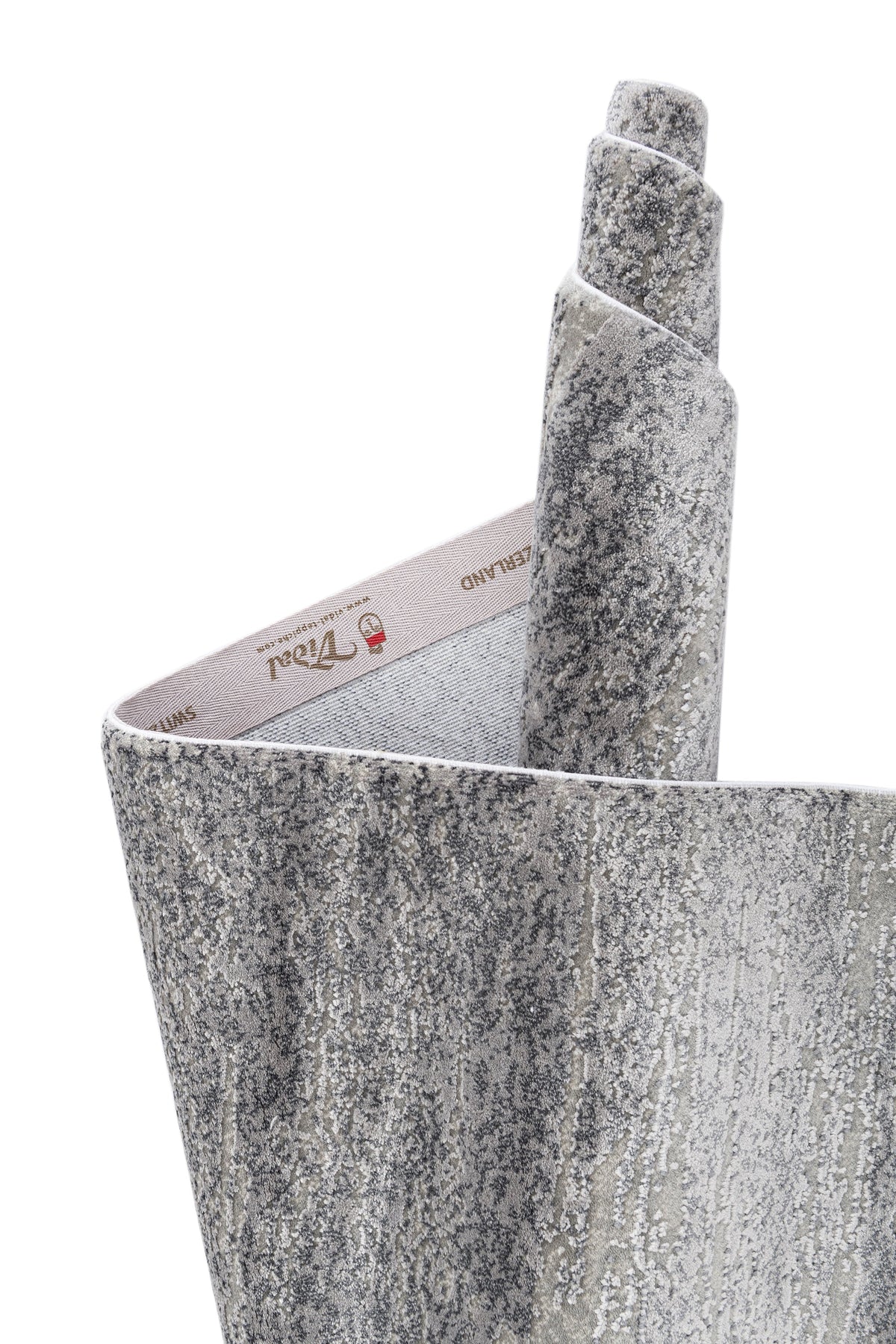 Rund Luxus Teppich Chiasso in Blau von Hadorn™ - Lifestyle Image