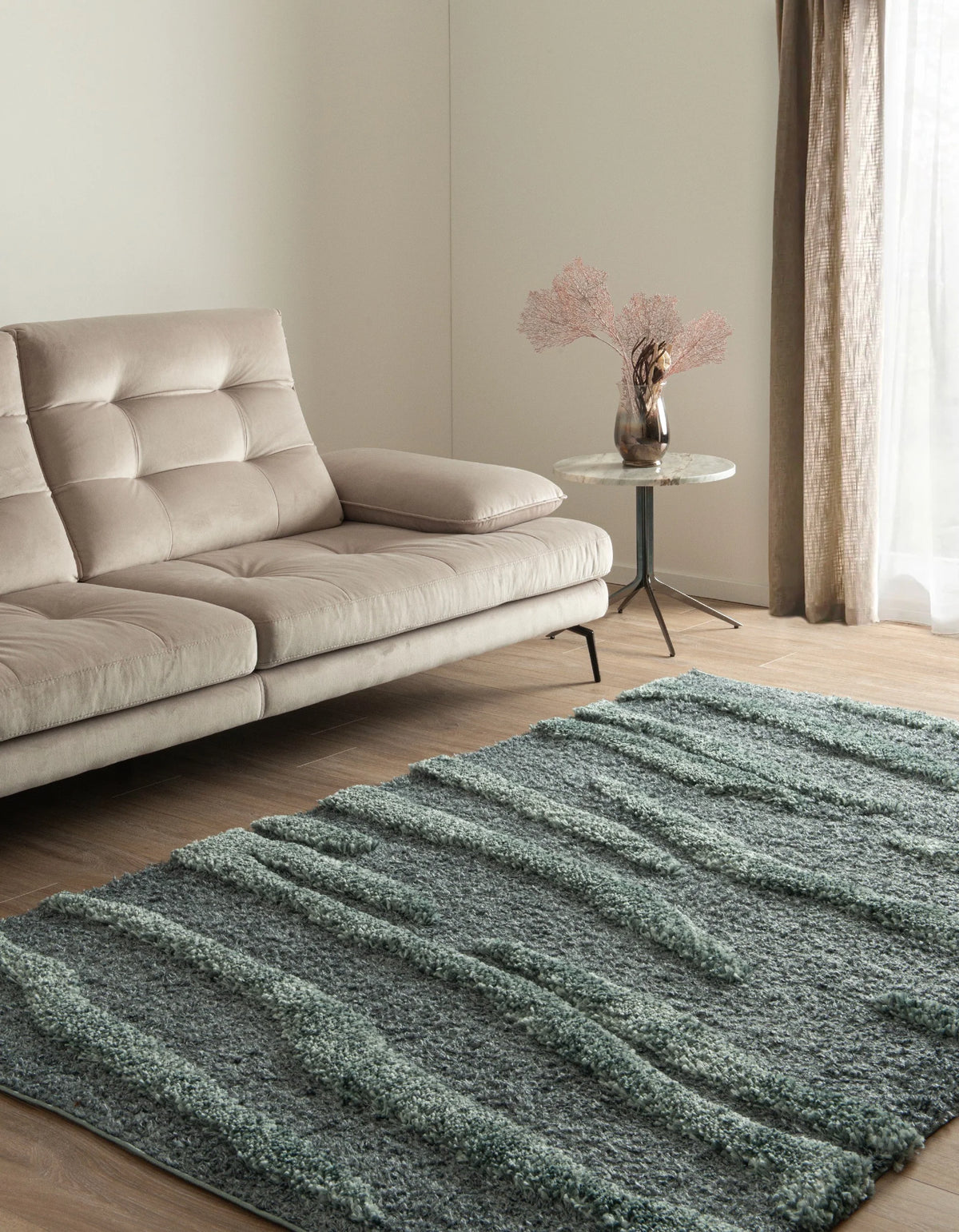 Rechteck Teppich Thun Glacies in Blau von Hadorn™ - Lifestyle Image