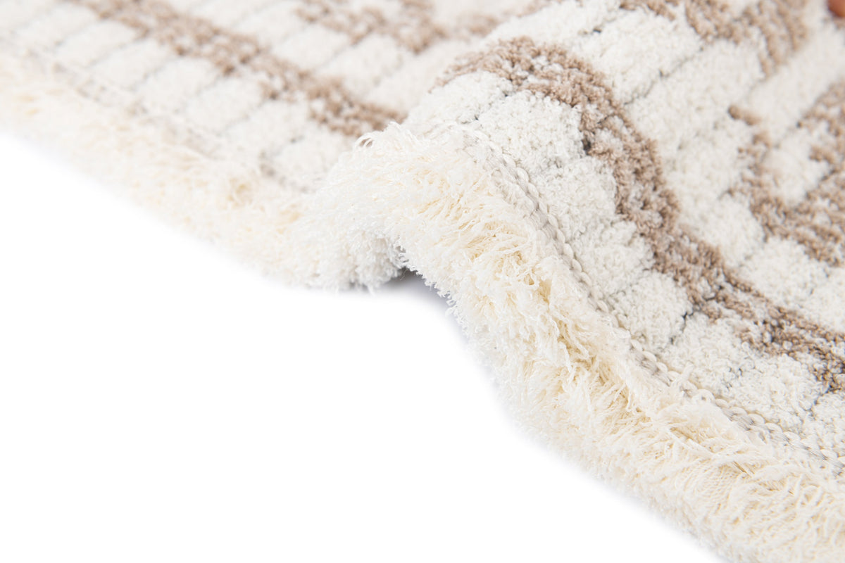 Rechteck Teppich St. Gallen Folklore in Weiss von Hadorn™ - Lifestyle Image