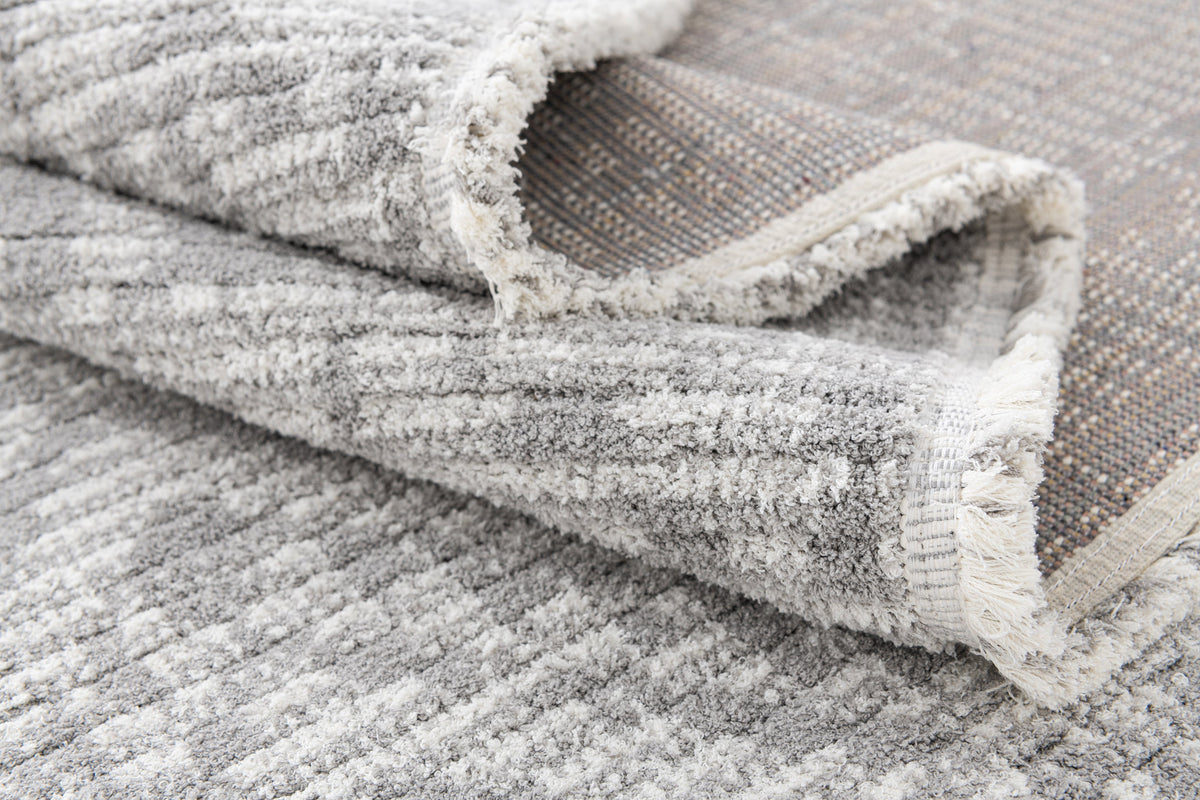 Rechteck Teppich St. Gallen Folklore in Grau von Hadorn™ - Lifestyle Image