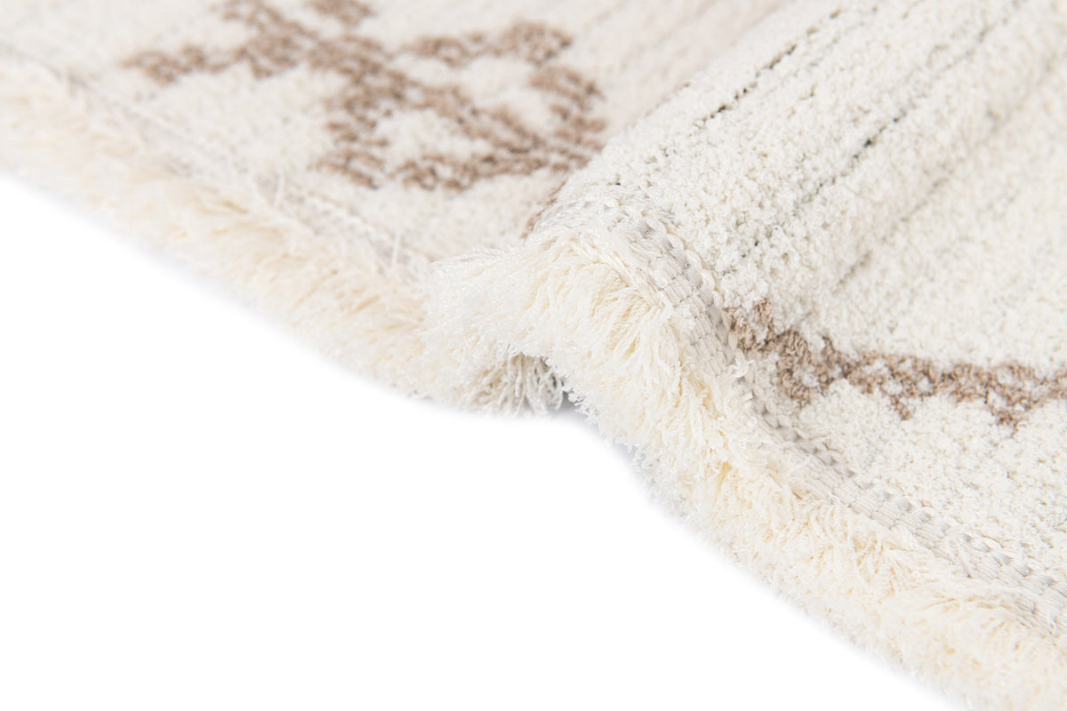 Läufer Teppich St. Gallen Folklore in Weiss von Hadorn™ - Lifestyle Image