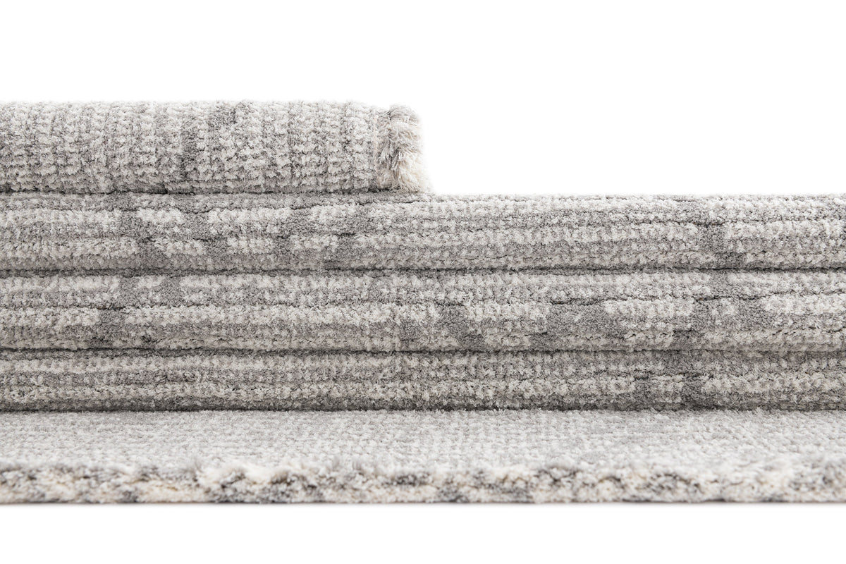 Rechteck Teppich St. Gallen Folklore in Grau von Hadorn™ - Lifestyle Image