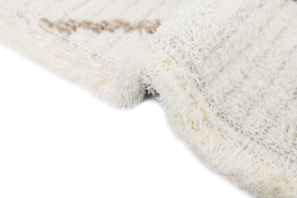 Rechteck Teppich St. Gallen Folklore in Weiss von Hadorn™ - Lifestyle Image