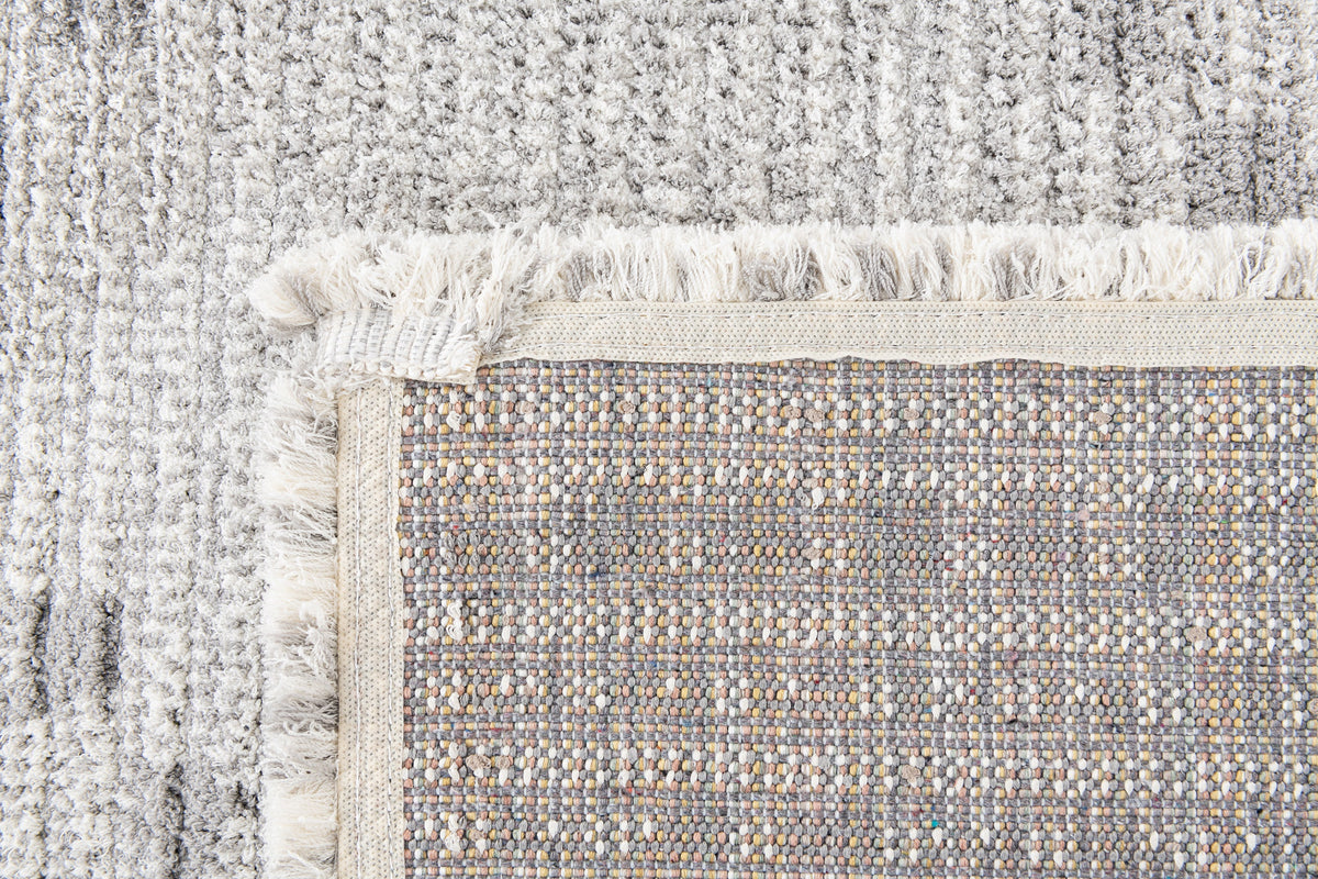 Läufer Teppich St. Gallen Folklore in Grau von Hadorn™ - Lifestyle Image