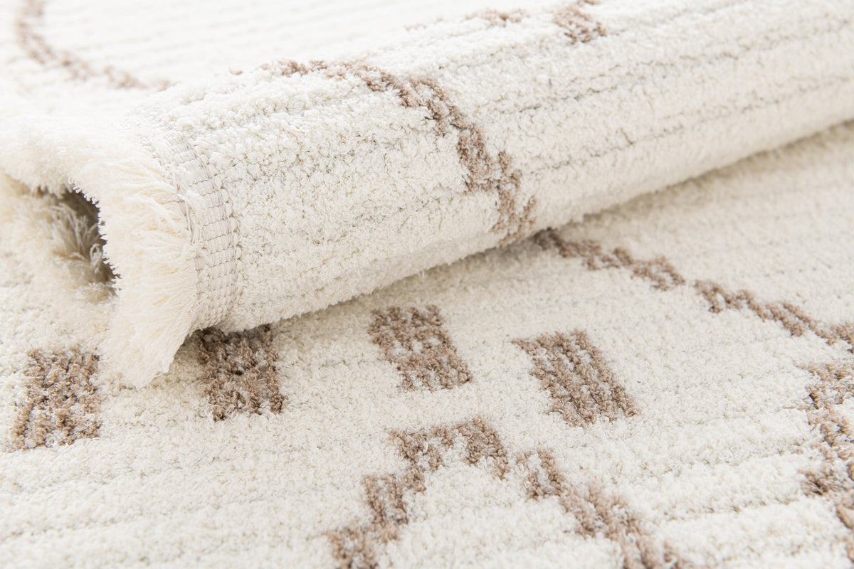 Rechteck Teppich St. Gallen Folklore in Weiss von Hadorn™ - Lifestyle Image