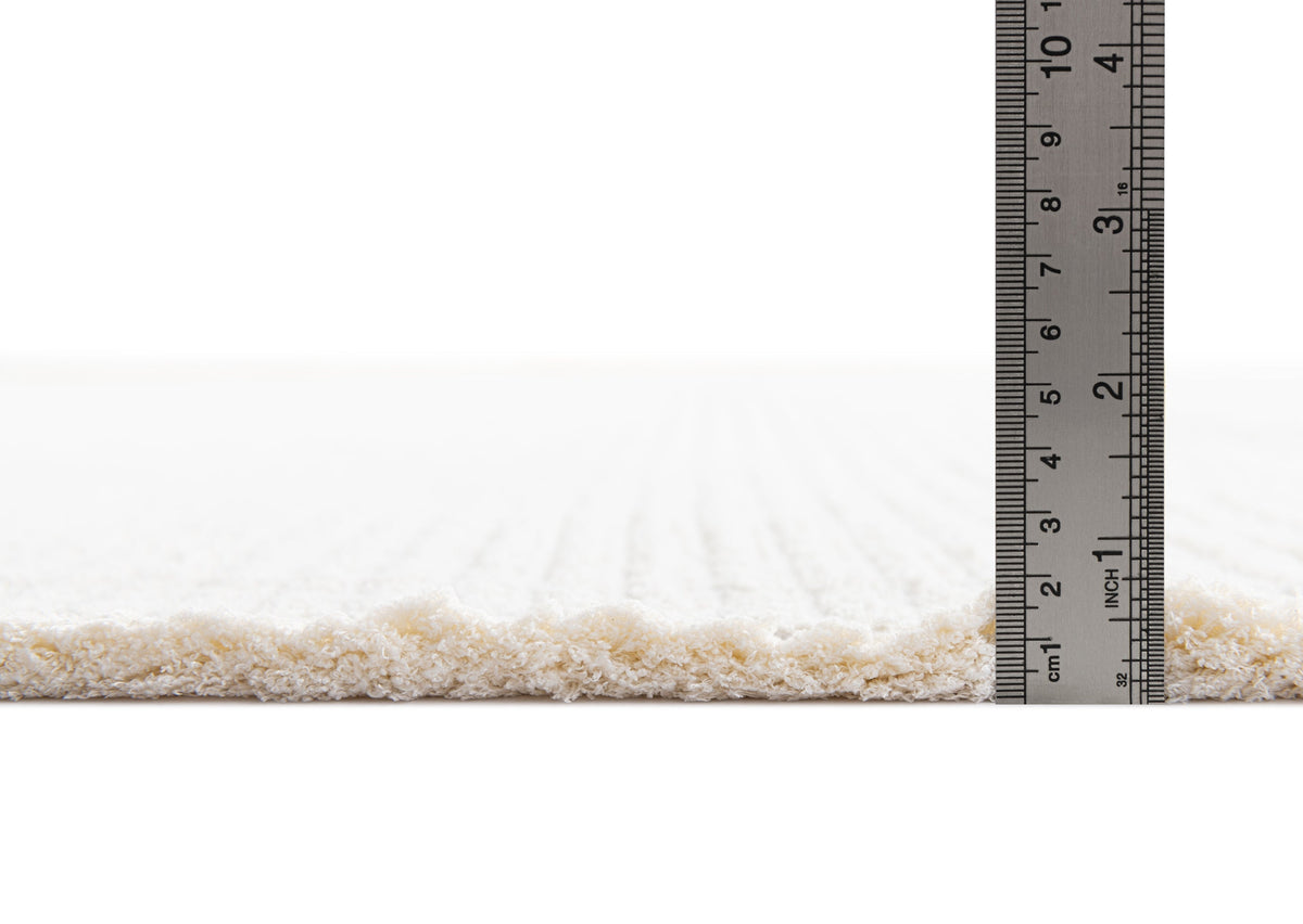 Rechteck Teppich St. Gallen Folklore in Weiss von Hadorn™ - Lifestyle Image