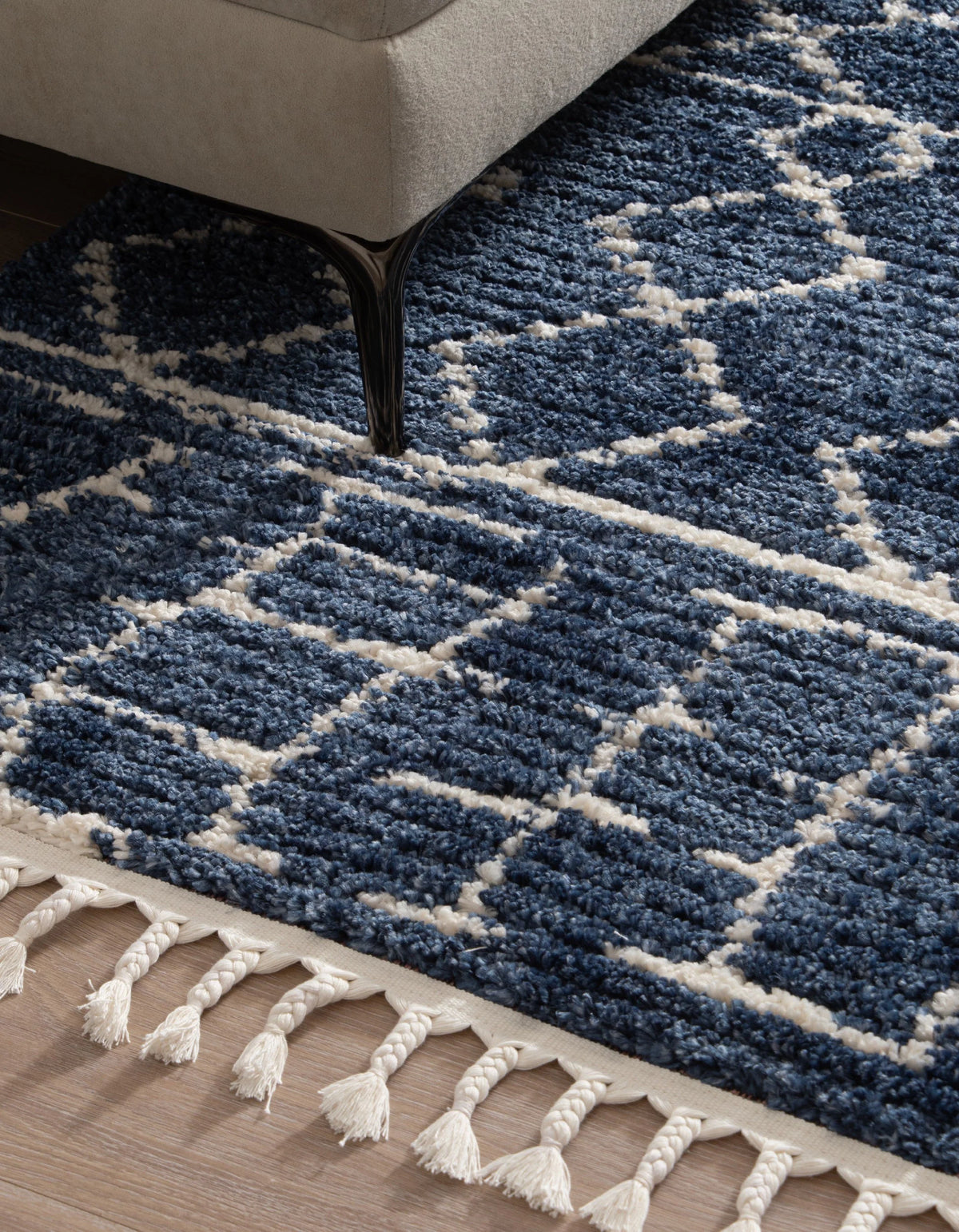 Rechteck Teppich Frauenfeld Diamond in Blau von Hadorn™ - Lifestyle Image