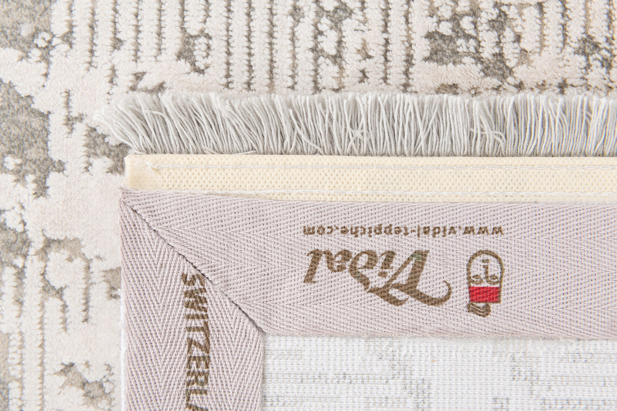 Rechteck Luxus Teppich Chiasso in Creme von Hadorn™ - Lifestyle Image