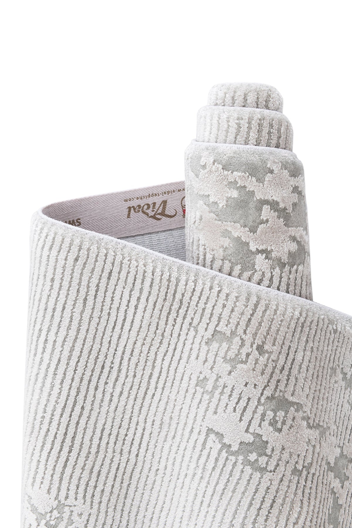 Rechteck Luxus Teppich Chiasso in Grau von Hadorn™ - Lifestyle Image