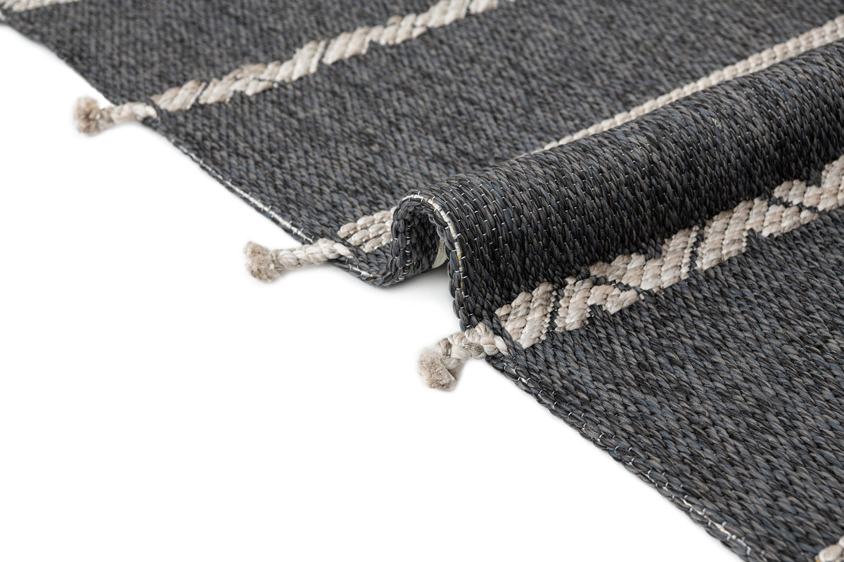 Läufer Teppich Juniper Lyn in Anthrazit von Hadorn™ - Lifestyle Image