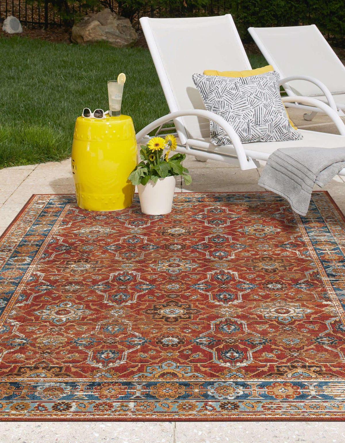 Outdoor Traditional