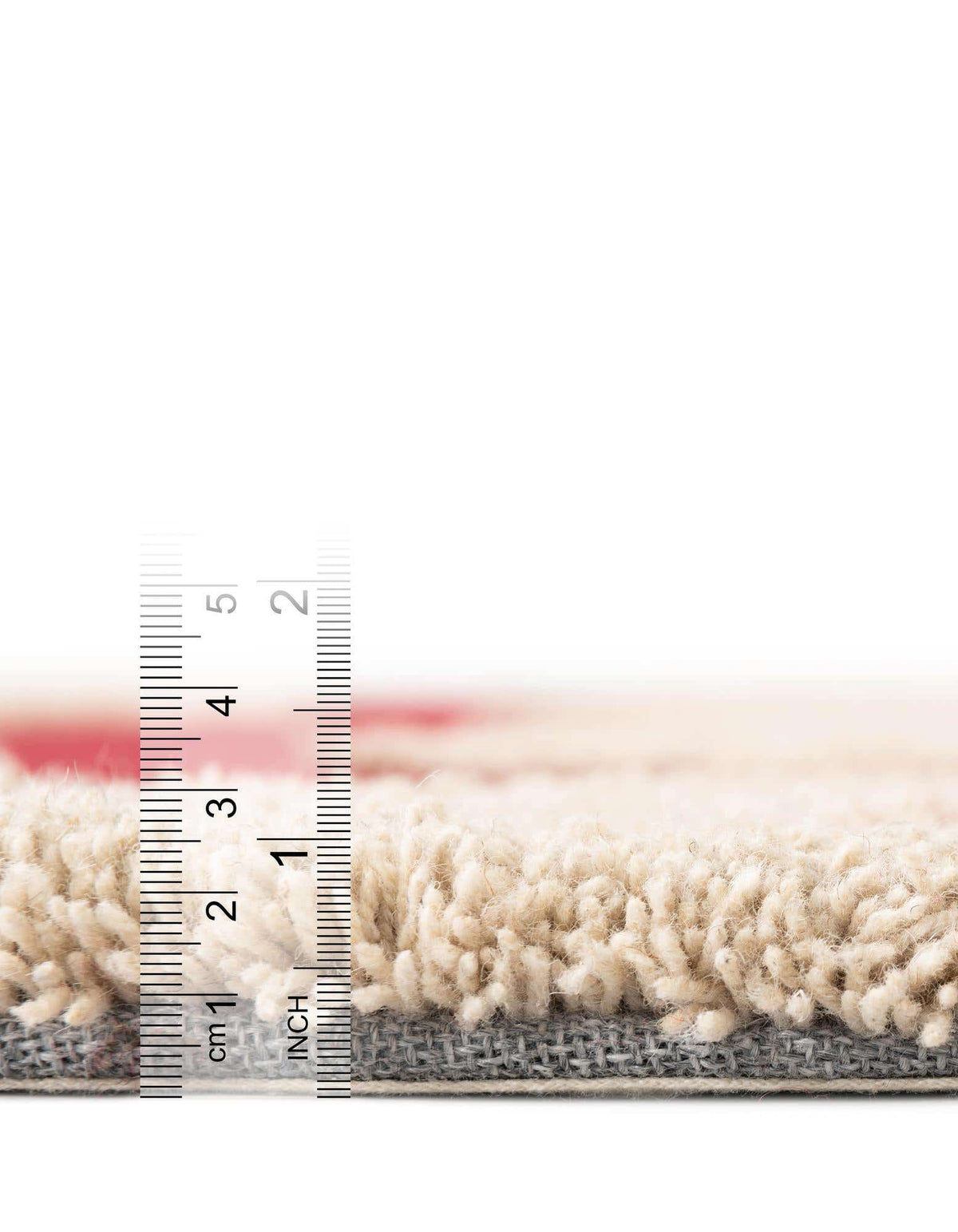 Läufer Teppich AI Handgetuftet in Rot und Elfenbein von Hadorn™ - Lifestyle Image