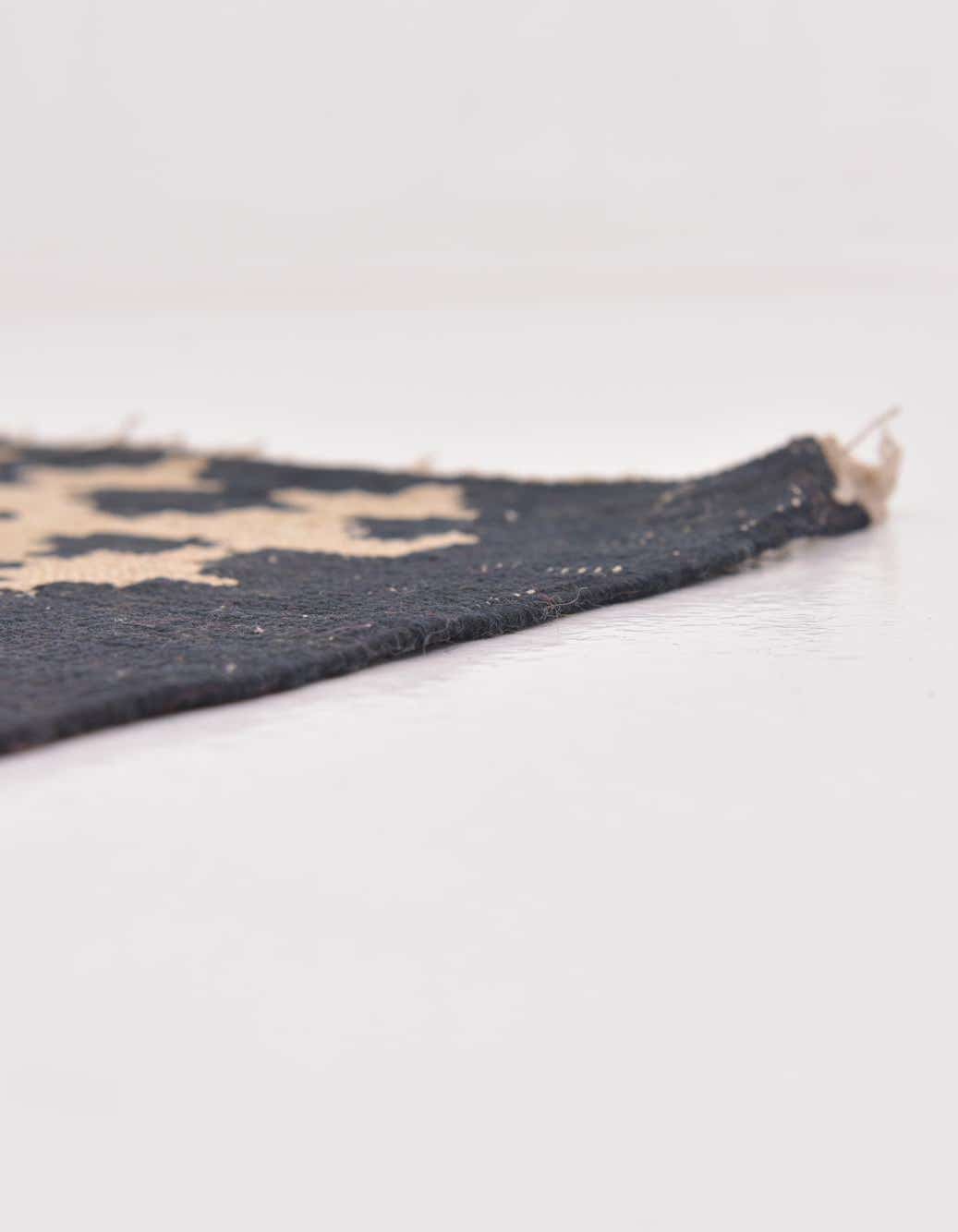 Rechteck Handgeflochten Teppich Kelim Fars in Rostrot von Hadorn™ - Lifestyle Image