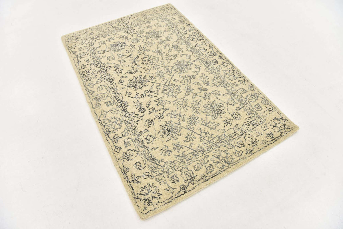 Wolle Teppich Luna in Beige von Hadorn™ - Lifestyle Image