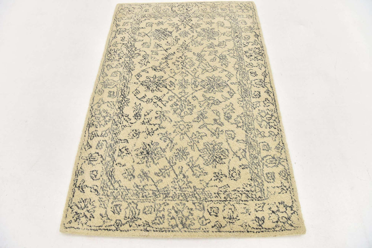 Wolle Teppich Luna in Beige von Hadorn™ - Lifestyle Image