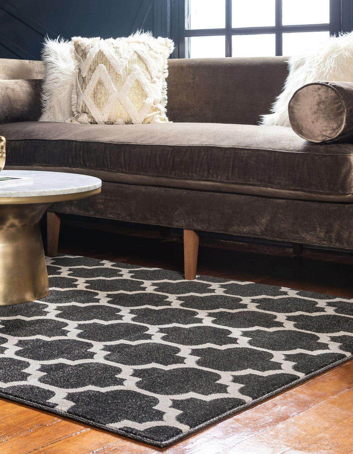 Rechteck Teppich Trellis in Schwarz von Hadorn™ - Lifestyle Image