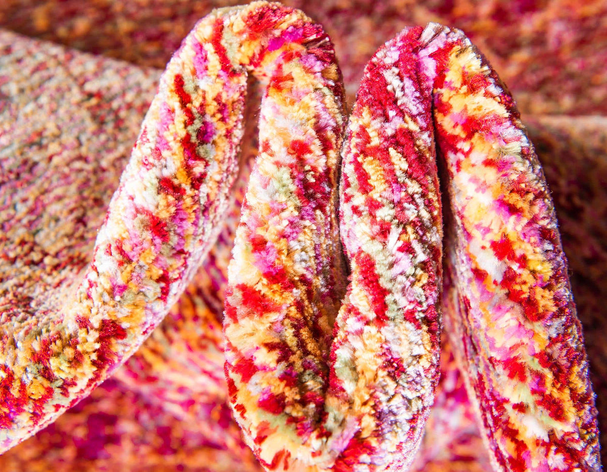Quadratisch Teppich Aqua in Rot von Hadorn™ - Lifestyle Image