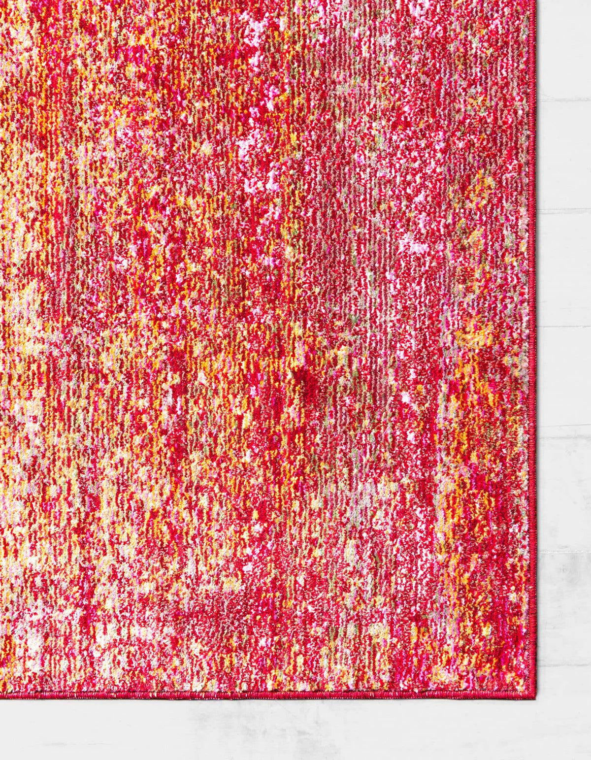 Quadratisch Teppich Aqua in Rot von Hadorn™ - Lifestyle Image